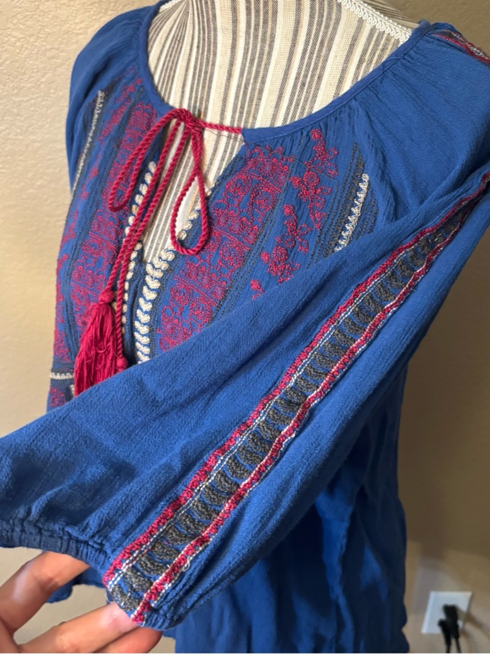 Hazel Boho Top Large Blue Embroidered Peasant Tunic Magenta Tassels 3/4 Sleeves - Picture 9 of 16